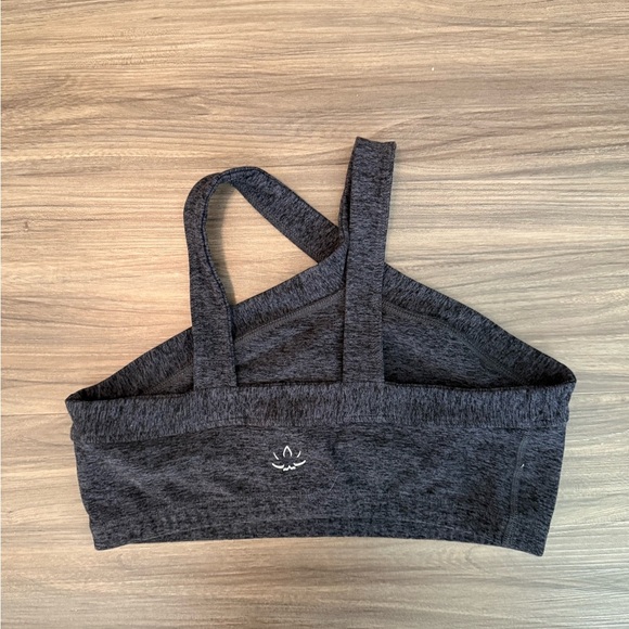 Beyond Yoga Spacedye Charcoal Strappy Sports Bra size M - Picture 1 of 5
